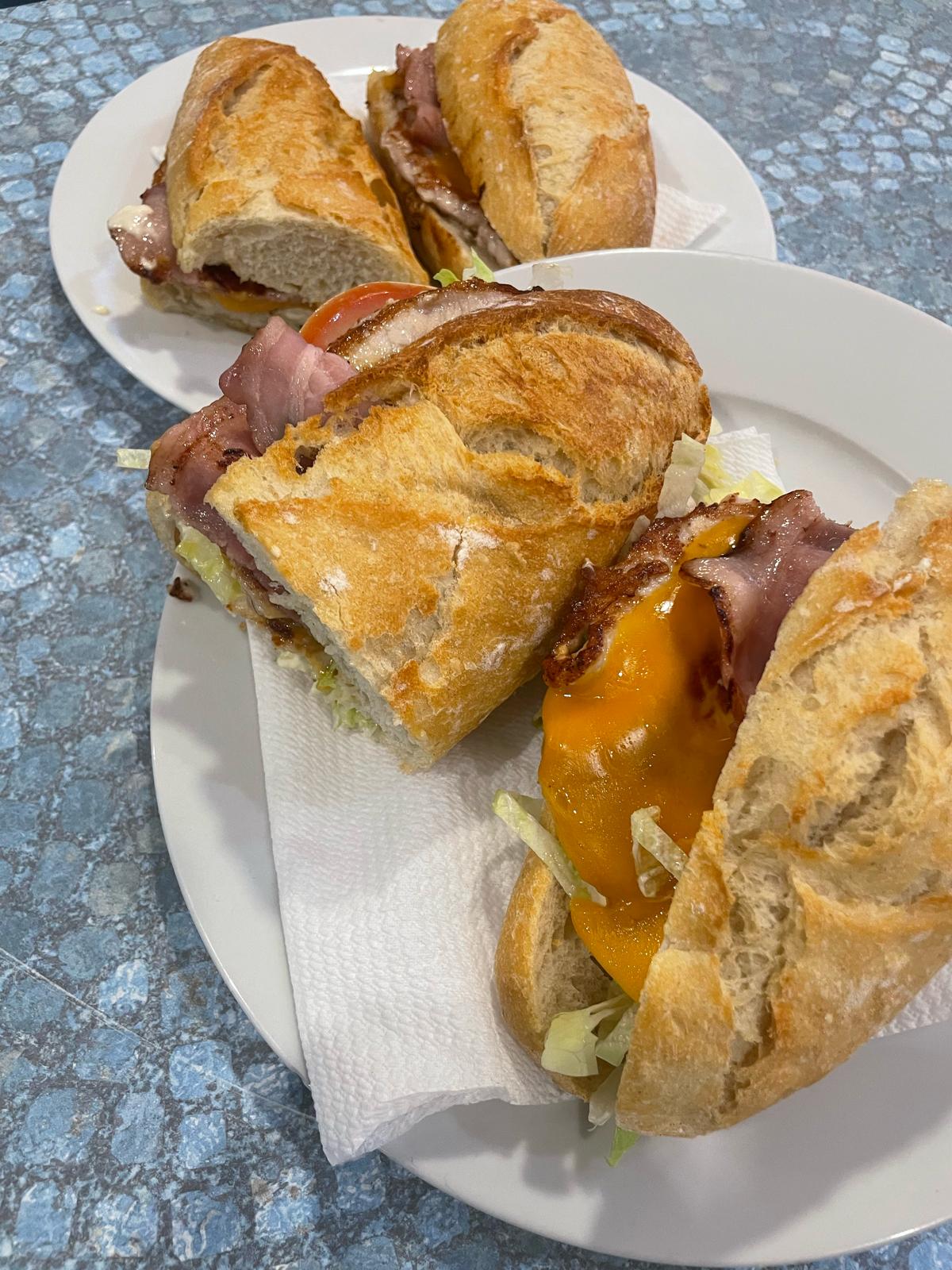 Bocadillos Especiales